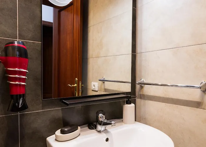 Jade 4 * ラスパルマス・デ・グランカナリア